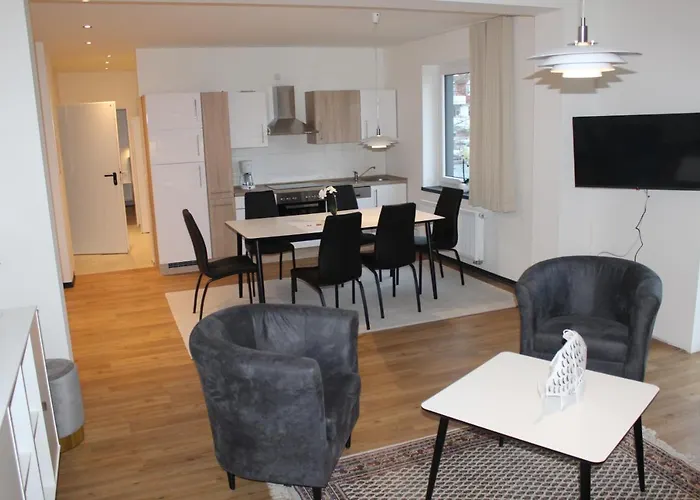 Duenenhaus 8